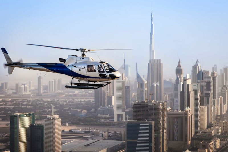 Helicopter tour in Dubai 