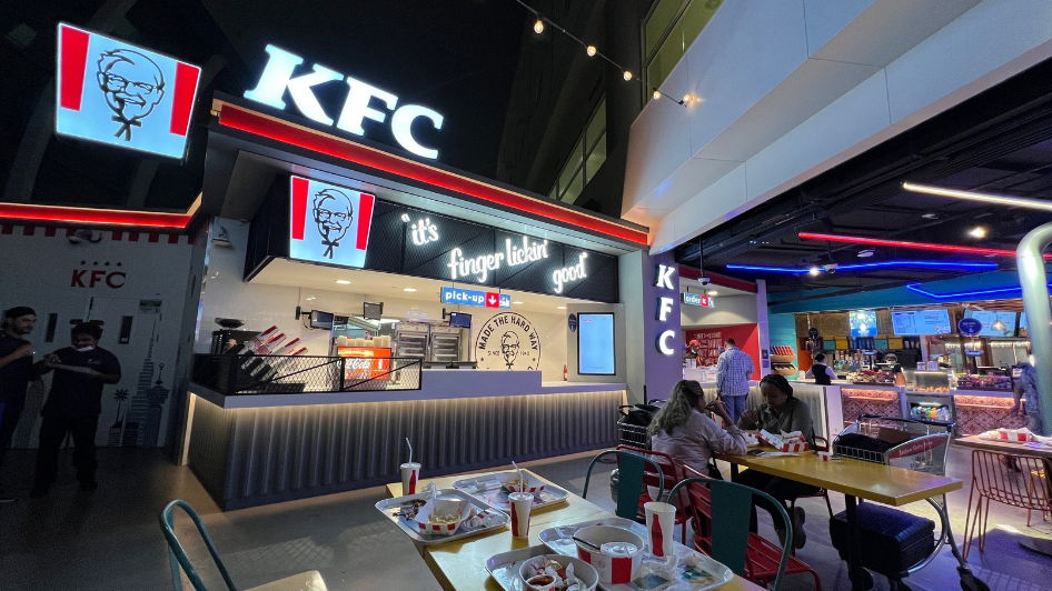 مطعم KFC