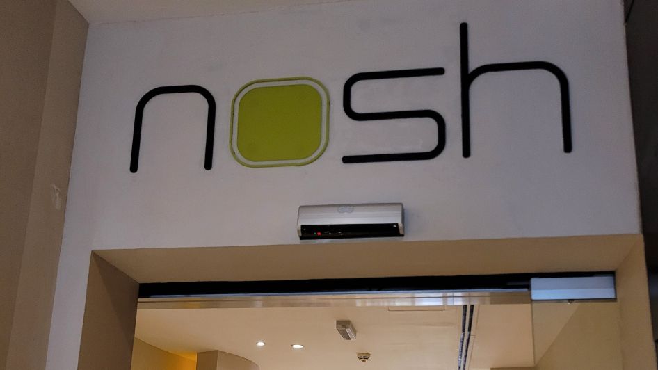 مطعم نوش Nosh 