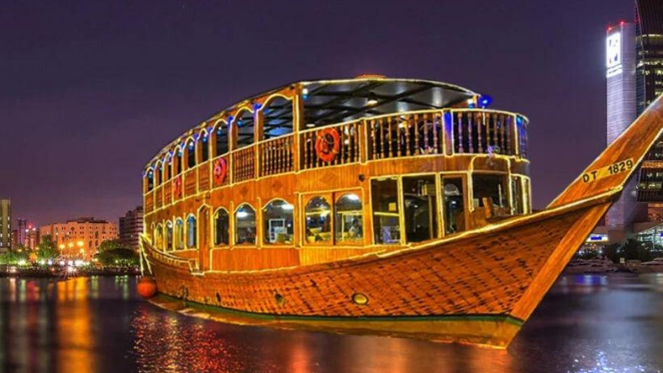 رحلات Dhow Dinner Cruise 