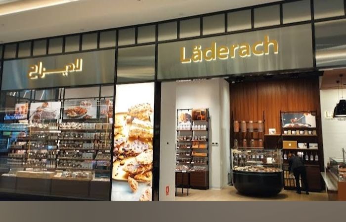 محل Läderach